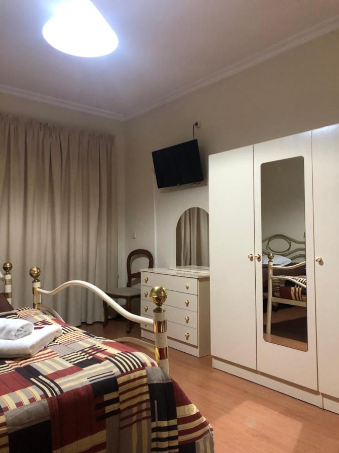 Restaurante Residencial Pizzaria S. Estevao Агиар да Бейра Екстериор снимка