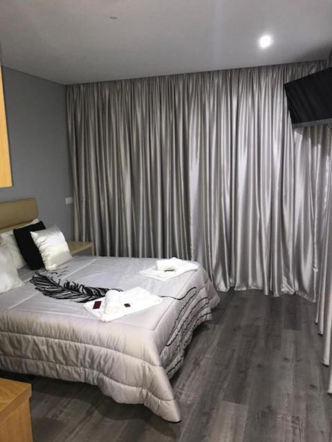 Restaurante Residencial Pizzaria S. Estevao Агиар да Бейра Екстериор снимка